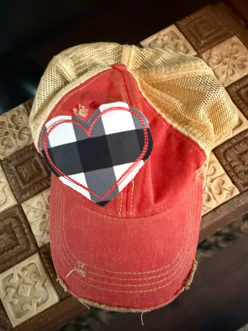 Women’s Red Heart Patch Hat with‎ Tan Mesh